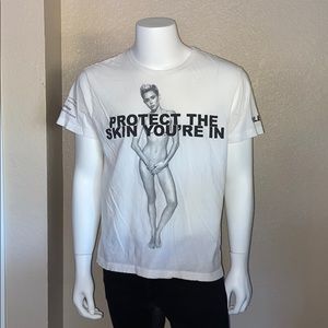 MARC JACOBS x MILEY CYRUS Protect The Skin Tee